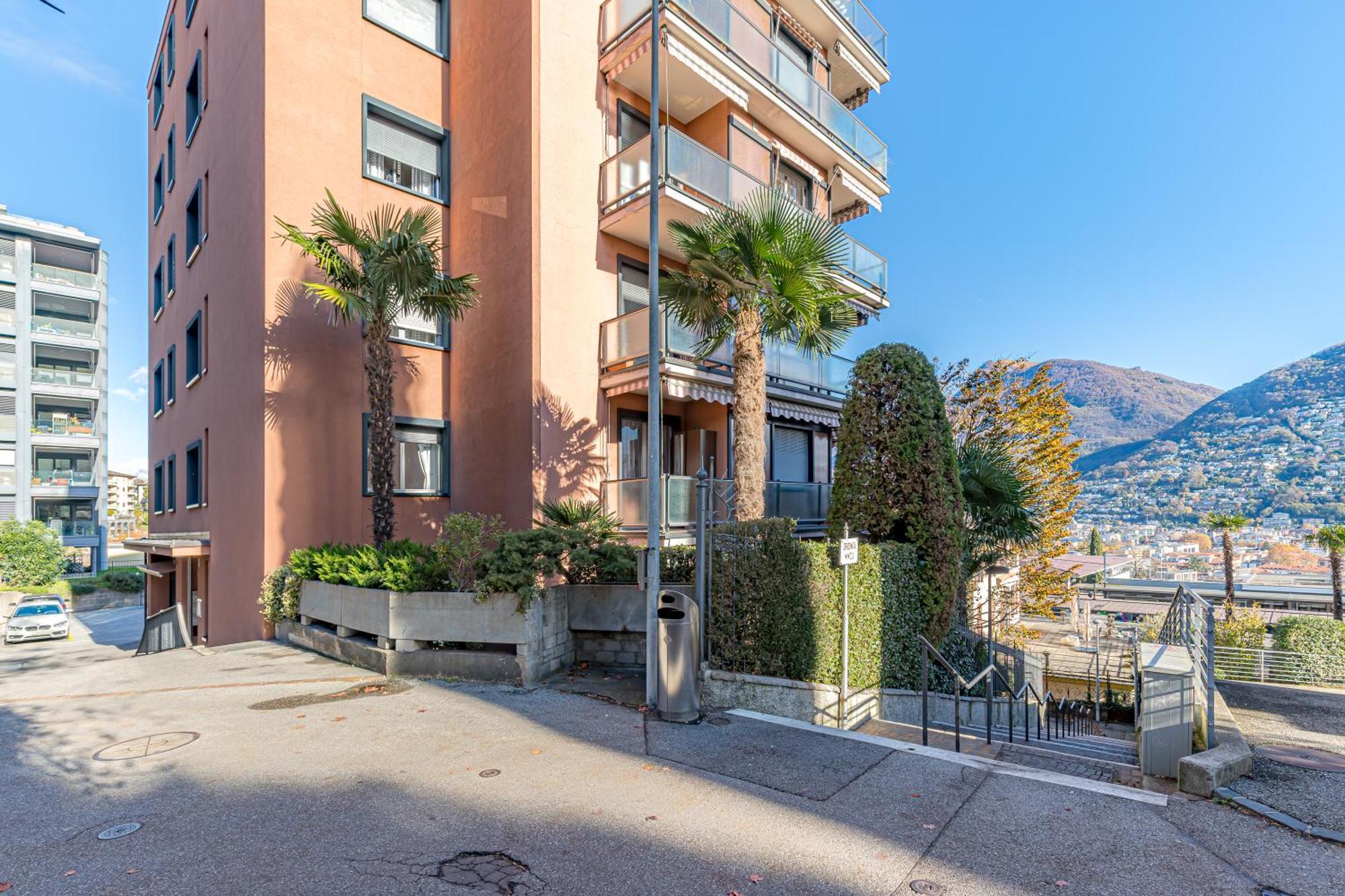 Imperial Of Lugano 4 With A Lake View Behind The Station And 10 Min From The Lake Apartment Luaran gambar