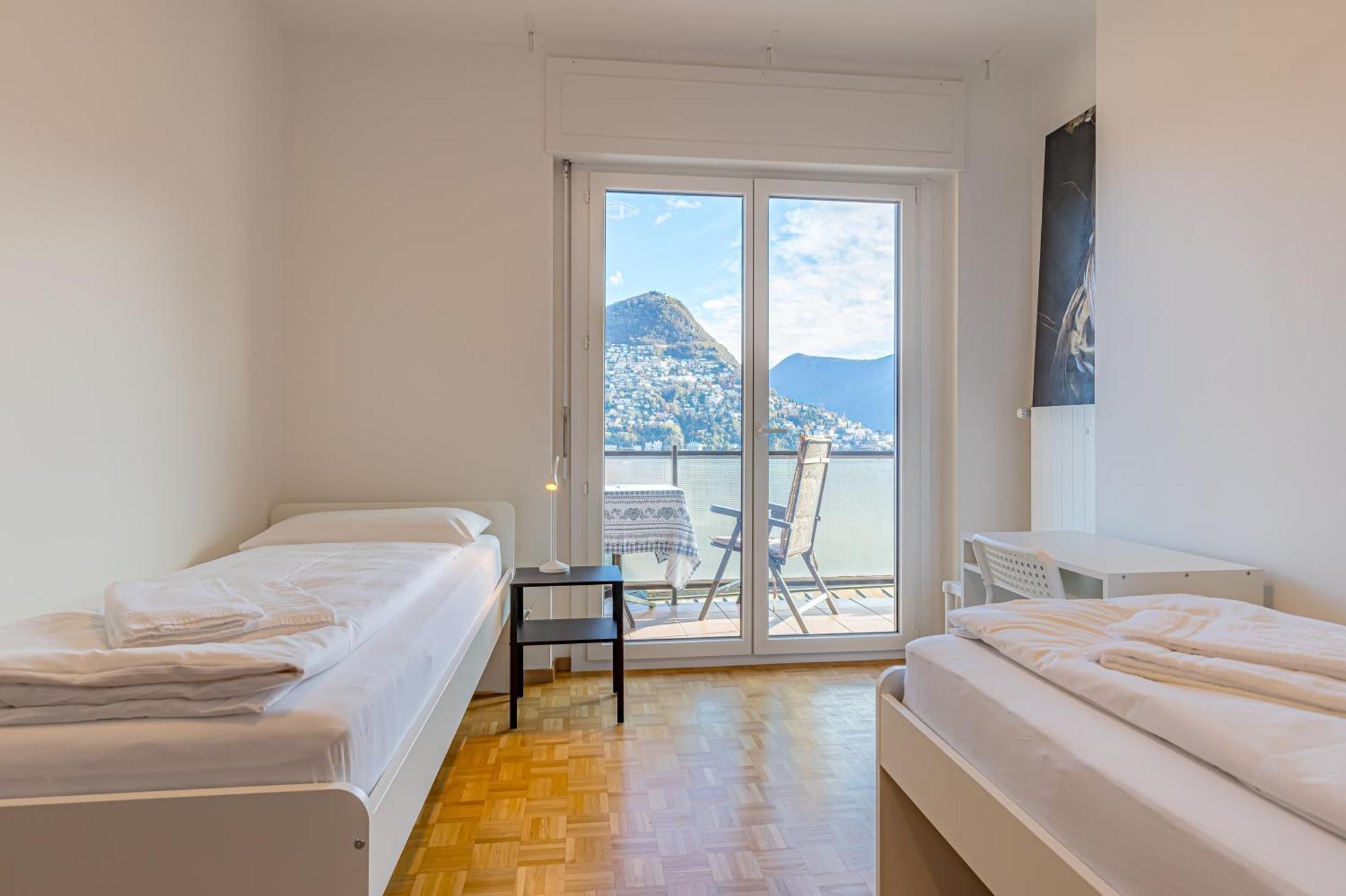 Imperial Of Lugano 4 With A Lake View Behind The Station And 10 Min From The Lake Apartment Luaran gambar